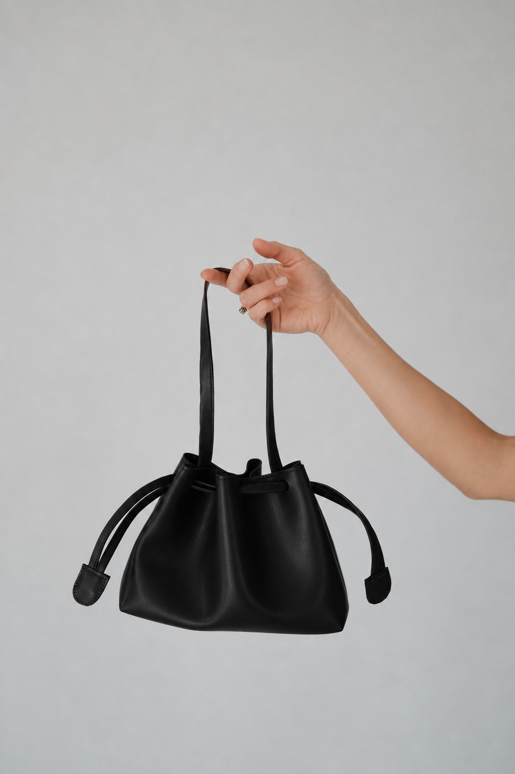 Black date bag