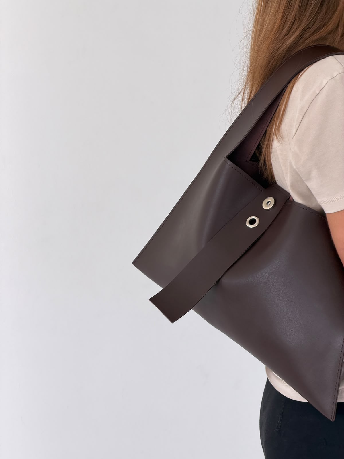 The Triangle Bag | Brown
