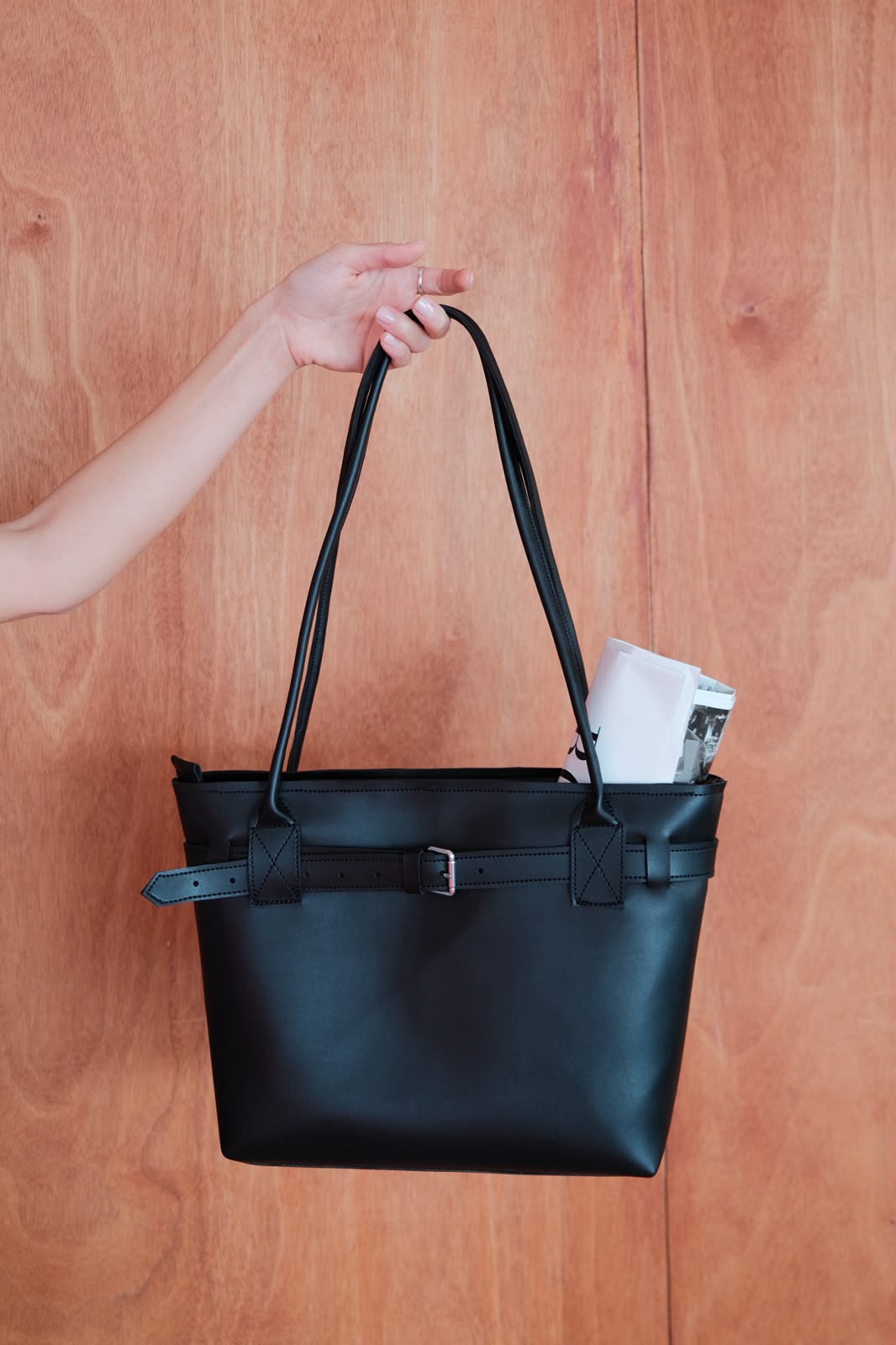 The Belt Tote | Black
