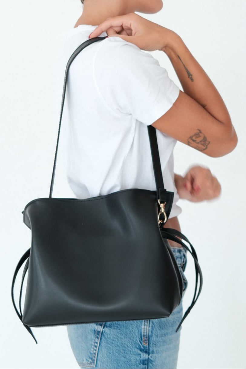 Qisa Bag | Black